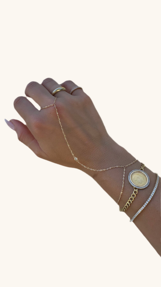 Yara Diamond Bezel HandChain